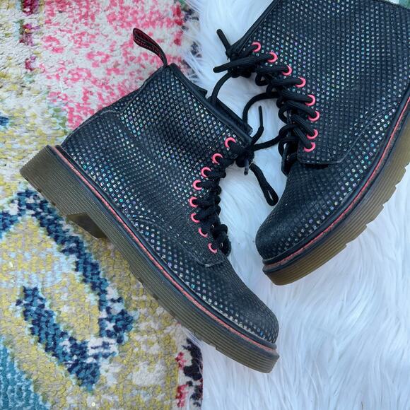Dr. Marten Black Colorful Shimmer Leather Delaney Combat Boot Kids Girls 1 - Picture 2 of 8